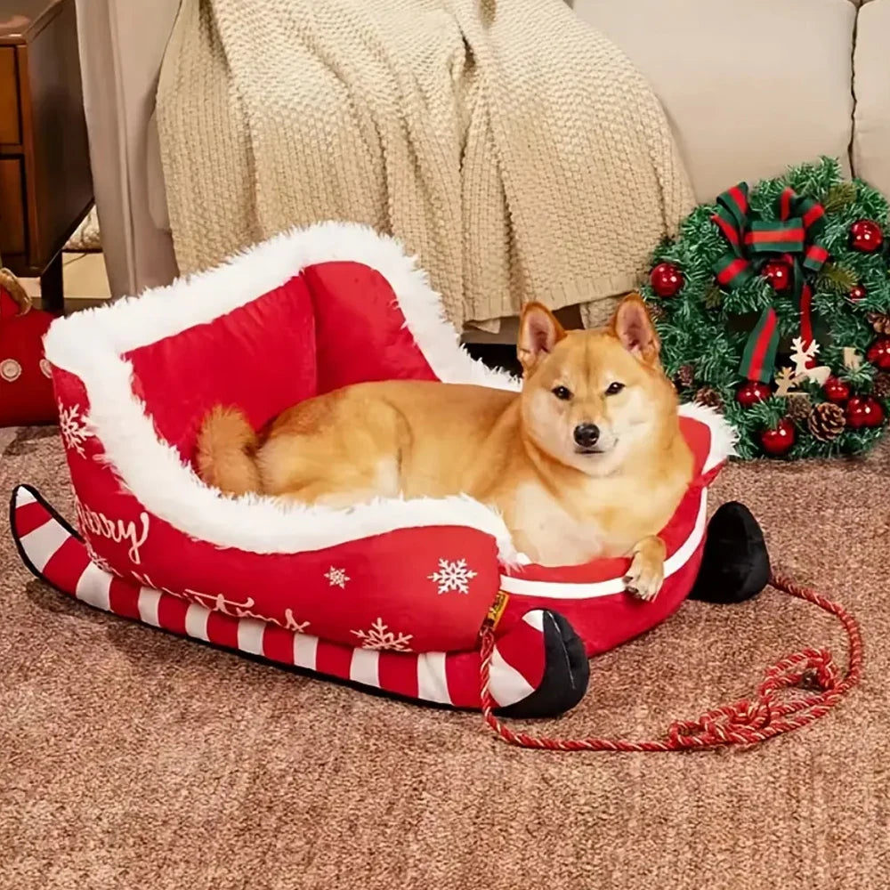 Christmas sleigh pet bed for dogs and cats, image 1 Main image