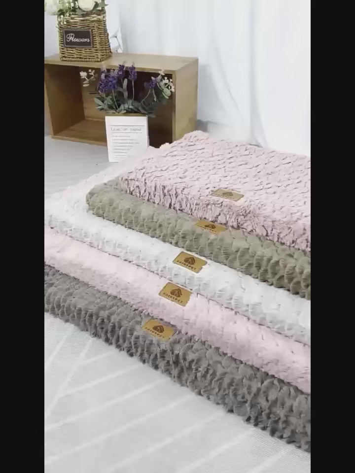 3D foam orthopedic dog crate bed, product video